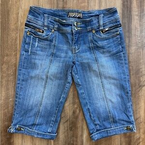 Vintage Y2K BISOU D’EVE Division Denim Knee Length Bermuda Jeans Shorts, Size 27
